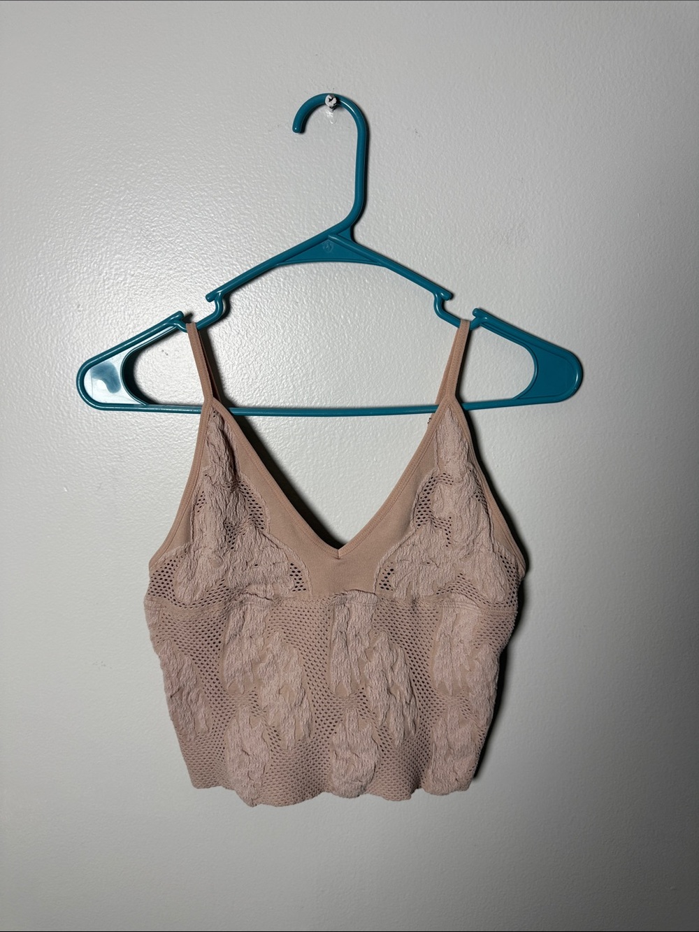 Aura Lace Knit Stretchy Crop Tank Top in Blush Size M/L